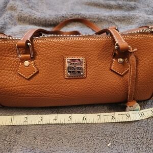 Dooney and Bourke Tan Leather Barrel Bag. Authentic. Great Condition.
